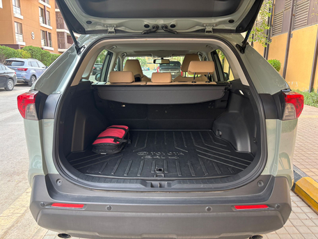 Riyadh, Vehicles, Cars & Trucks , SAR 95000,  Toyota RAV4,  2023,  Automatic,  45000 KM,  🚗 FOR SALE –   4x4 XLE 🚗