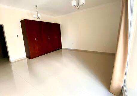 Hidd, Apartments, Flats, Houses & Villas, BHD 270/month,  2 BR,  Luxury Semi Furnished Flat For Rent In Hidd