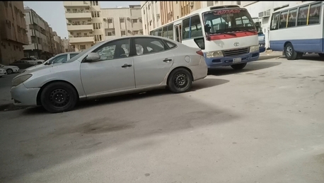 Riyadh, Vehicles, Cars & Trucks , SAR 4500,  Haudai Elantra,  2011,  Automatic,  230000 KM,  Elantra   | Sr 4500 | Cannot Be Transferred | Person Out Of Country