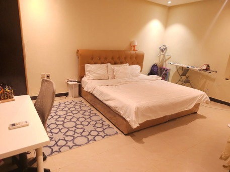 Olaya, Rooms for Rent, SAR 3000/month,  Furnished,  🌟 Bright Room For Rent | Prime Riyadh Location | Metro 1-Min Walk | Stunning Al Faisaliah