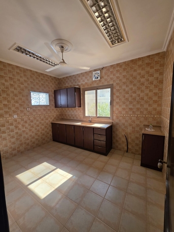 Galali, Apartments, Flats, Houses & Villas, BHD 150,  2 BR,  Flat For Rent In Galali