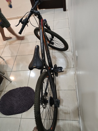 Jeddah, Bicycles, SAR 500,  Old & Used (year 2022) Bicycle (Mountain Bike 26T Multigeared) DIOU M40