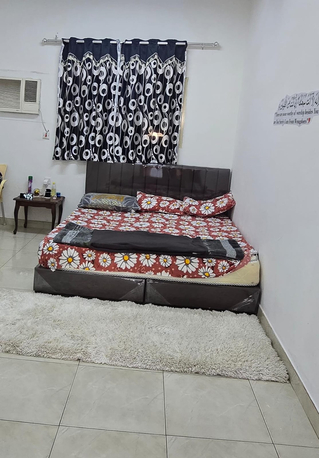 Al Malaz, Furniture, SAR 750,  4 Door Cabinet + Bed Cot With Mattress + Small Cabinet