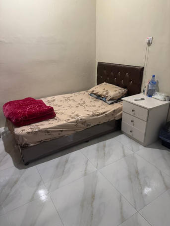 Riyadh, Rooms for Rent, SAR 1200/month,  Furnished Room For Rent With Two Bed Space