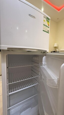 Al Malaz, Electronics, SAR 600,  Starway Refrigerator,182 Liter, Model SW189DD