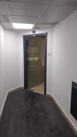 Juffair, Offices, BHD 300,  Spacious Commercial Flat In Prime Location In Juffair
