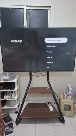Al Bawadi, Electronics, SAR 1300,  Google TV With Heavy-Duty TV Floor Stand