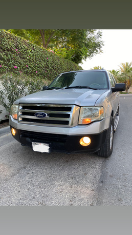 Manama, Vehicles, Cars & Trucks , BHD 3300,  Ford Expedition,  2013,  Automatic,  252000 KM,    Model