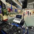 DJ
