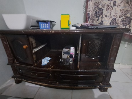 Jeddah, Furniture, FREE FURNITURE GIVE AWAY URGENT TODAY OR TOMORROW