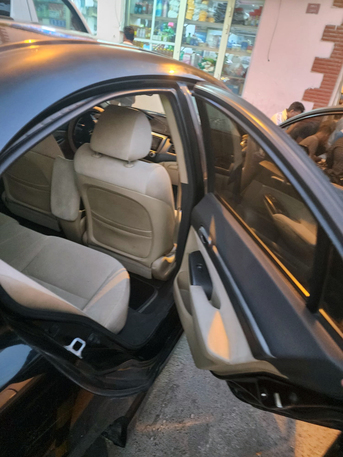 Manama, Vehicles, Cars & Trucks , BHD 1200,  Honda Civic,  2006,  Automatic,  ,   Car For Sale