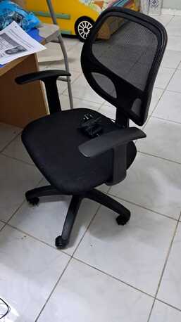 Jeddah, Furniture, URGENT FREE FURNITURE GIVE AWAY NEED TO MOVE TODAY OR TOMORROW