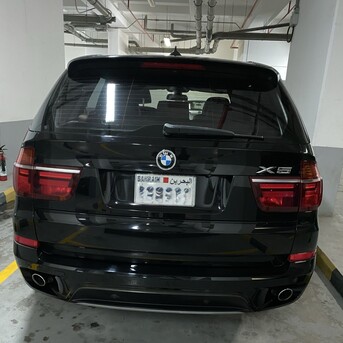 Juffair, Vehicles, Cars & Trucks , BHD 4,  Bmw X5,  2013,  Automatic,  176 KM,   X-Drive 3.5i 170km 4,000 Urgent Sale