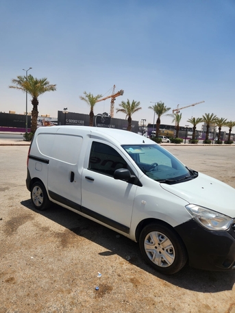 Riyadh, Vehicles, Cars & Trucks , SAR 22000,  Renault 10,  2022,  Manual,  135000 KM,  RENUAULT DOCKER