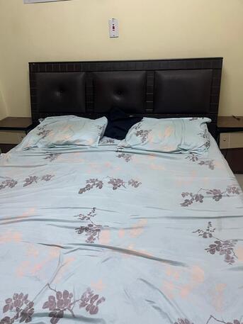 Al Murabba, Furniture, SAR 1,  King Size Beds Sets, 6 Door Wardrobe Available For Urgent Sale