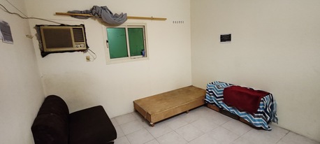 Jubail, Rooms for Rent, SAR 950/month,  Furnished,  Room Available For Muslim Bachelors Near Taiba Park