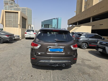 Olaya, Vehicles, Cars & Trucks , SAR 34000,  Nissan Pathfinder,  2016,  Automatic,  201900 KM,  Full Option, Neat And Clean