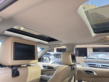 Olaya, Vehicles, Cars & Trucks , SAR 34000,  Nissan Pathfinder,  2016,  Automatic,  201900 KM,  Full Option, Neat And Clean