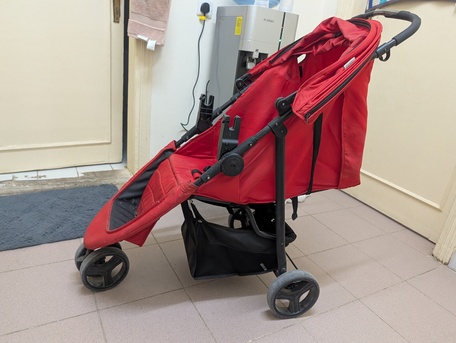 Al Malaz, Household Items, SAR 250,  Geepas Gas Stove, Baby Stroller & Sony Bravia 32" TV