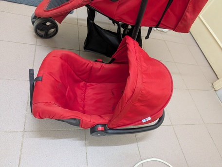 Al Malaz, Household Items, SAR 250,  Geepas Gas Stove, Baby Stroller & Sony Bravia 32" TV