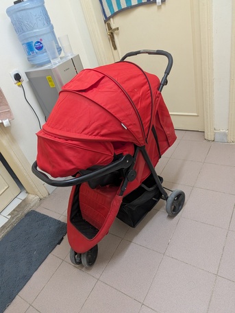 Al Malaz, Household Items, SAR 250,  Geepas Gas Stove, Baby Stroller & Sony Bravia 32" TV