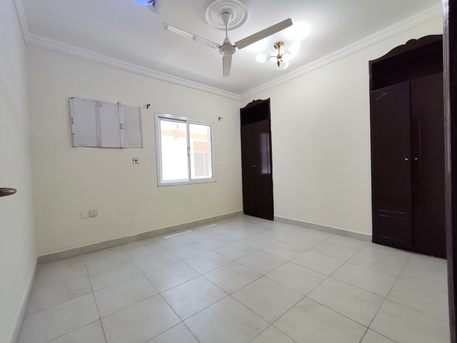 Manama, Apartments, Flats, Houses & Villas, BHD 190/year,  1 BR,  Um Al Hassam:- 1Bhk Unfurnished Flat On Rent With Unlimited Ewa..