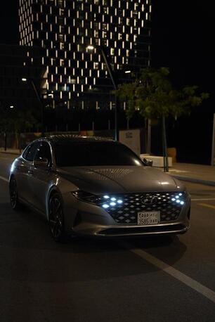 Jeddah, Vehicles, Cars & Trucks , SAR 95000,  Hyundai Azera,  2022,  Automatic,  100500 KM,    Full Option