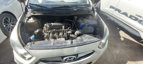 Riyadh, Vehicles, Cars & Trucks , SAR 25000,  Hyundai Accent,  2015,  Automatic,  310491 KM,