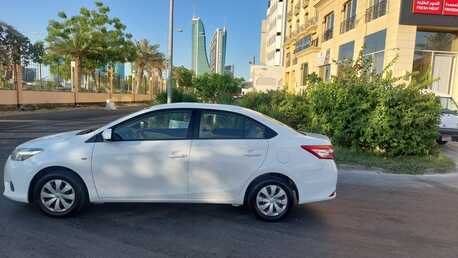 Manama, Vehicles, Cars & Trucks , BHD 2500,  Toyota Yaris 1.5 E Full Automattic Very Good Condation Single Ownar,  2017,  Automatic,  280000 KM,