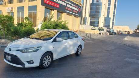 Manama, Vehicles, Cars & Trucks , BHD 2500,  Toyota Yaris 1.5 E Full Automattic Very Good Condation Single Ownar,  2017,  Automatic,  280000 KM,
