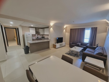 Amwaj Islands, Apartments, Flats, Houses & Villas, BHD 400/month,  Furnished,  2 BR,  120 Sq. Meter,  Elegant 2 BR FF Apt With Balcony & Wifi & Housekeeping