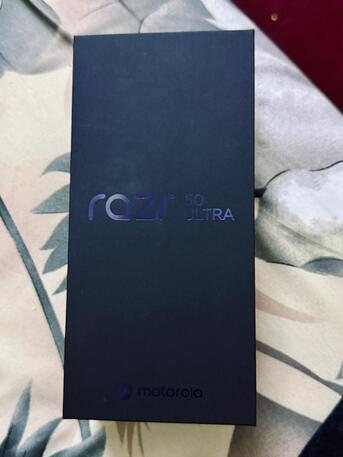Jeddah, Mobile Phones, SAR 1500,  NEW MOTOROLA RAZR 50 ULTRA