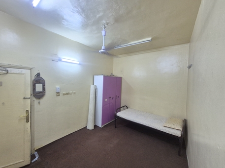 Hara, Apartments, Flats, Houses & Villas, SAR 1000/month,  1 BR,  Seprate Room Just Opposite Bakery Masjid