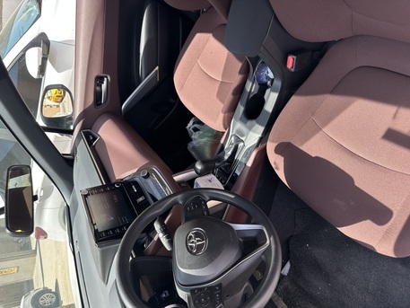 Riyadh, Vehicles, Cars & Trucks , SAR 75000,  Toyota Corolla Cross XLE,  2024,  Automatic,  28500 KM,  Toyota Cross, Top Condition 1.8L HEV, XLE, Hybrid, SUV S, 4*2, Only SAR 75000