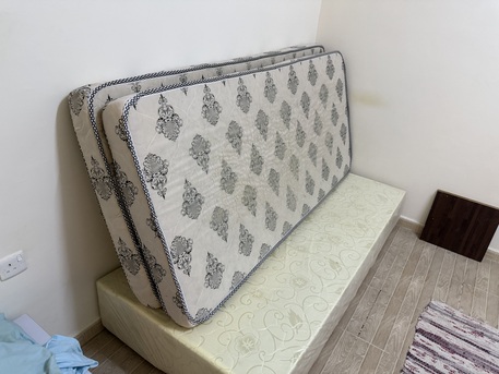 Madinah, Furniture, Mattress For Free