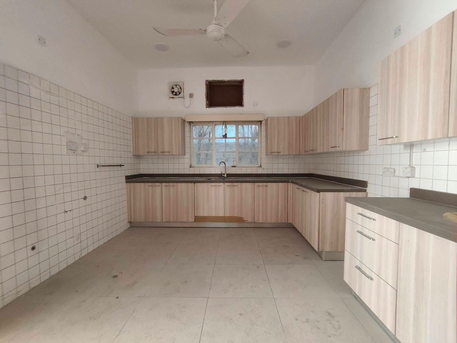 Manama, Apartments, Flats, Houses & Villas, BHD 550/month,  3 BR,  Sagaya:- 3Bhk Standlone Unfurnished Villa On Rent.   Bd 550/- Without Ewa.