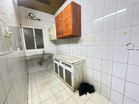 Hoora, Apartments, Flats, Houses & Villas, BHD 180/month,  2 BR,  Hoora:- 2BR Unfurnished Flat On Rent.   📍Close To Zainal Mart.  Bd 180/- With ⚡️ Ewa.