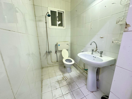 Hoora, Apartments, Flats, Houses & Villas, BHD 180/month,  2 BR,  Hoora:- 2BR Unfurnished Flat On Rent.   📍Close To Zainal Mart.  Bd 180/- With ⚡️ Ewa.