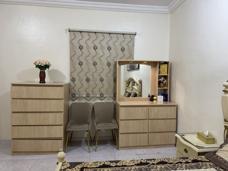 Jeddah, Furniture, SAR 1000,  Bedset For Sale