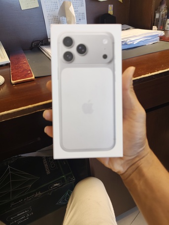 Al Khobar Al Shamalia, Mobile Phones, SAR 5250,  I Phone 17 Pro Max Silver Colour 256gb Middle East Version