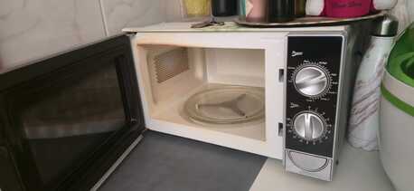 Manama, Household Items, BHD 600,  Selling Electrical Items - TV, Sound System, Coffee Machine, Microwave, Food Processor,etc