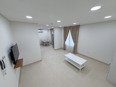 Adliya, Apartments, Flats, Houses & Villas, BHD 300/year,  2 BR,  Amazing Semi Furnished 2 Bedroom Apartment Available