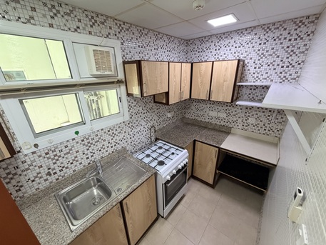 Adliya, Apartments, Flats, Houses & Villas, BHD 300/year,  2 BR,  Amazing Semi Furnished 2 Bedroom Apartment Available