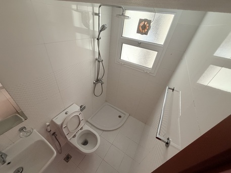 Adliya, Apartments, Flats, Houses & Villas, BHD 300/year,  2 BR,  Amazing Semi Furnished 2 Bedroom Apartment Available