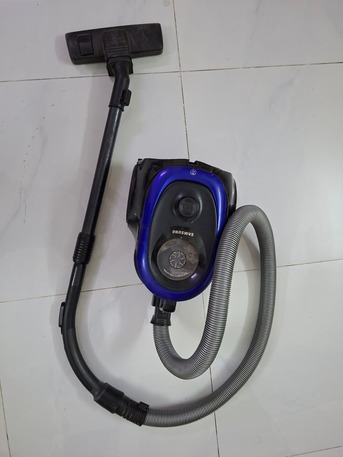 Gudaibiya, Electronics, BHD 16,  Samsung 1800W Bagless Vacuum Cleaner