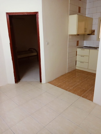 Gudaibiya, Apartments, Flats, Houses & Villas, BHD 140/year,  1 BR,  🏡 Apartment For Rent In Gudaibiya  📍 Location: Opposite Supreme Broasted – First Floor