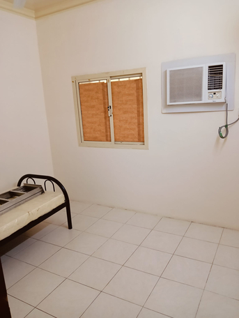 Gudaibiya, Apartments, Flats, Houses & Villas, BHD 140/year,  1 BR,  🏡 Apartment For Rent In Gudaibiya  📍 Location: Opposite Supreme Broasted – First Floor