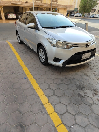 Jeddah, Vehicles, Cars & Trucks , SAR 37500,  Toyota Yaris 2017,  2017,  Automatic,  77 KM,