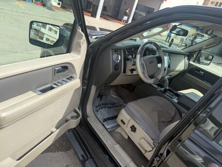 Hara, Vehicles, Cars & Trucks , SAR 34500,  Ford Expedition,  2014,  Automatic,  200000 KM,  SAR 34500, , , , , Very Good Condition