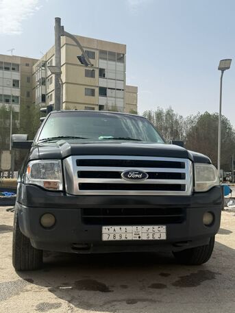 Hara, Vehicles, Cars & Trucks , SAR 34500,  Ford Expedition,  2014,  Automatic,  200000 KM,  SAR 34500, , , , , Very Good Condition